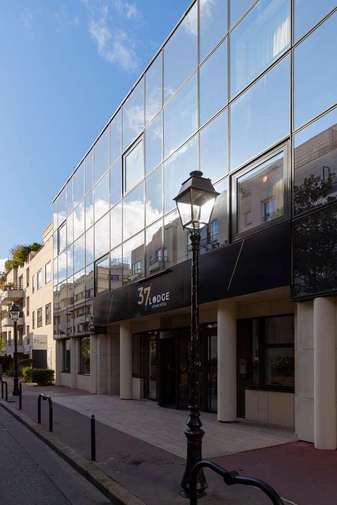 Aparthotel 37 Lodge Courbevoie Paris La Defense Экстерьер фото