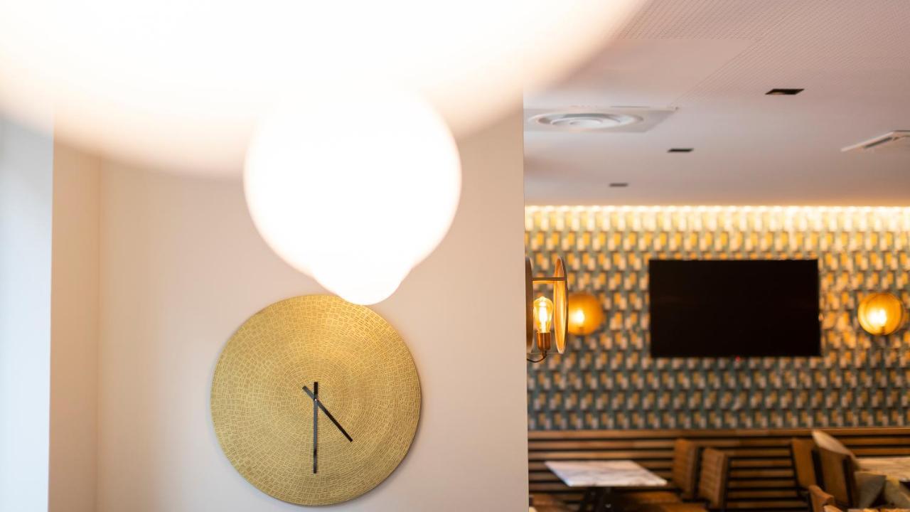 Aparthotel 37 Lodge Courbevoie Paris La Defense Экстерьер фото