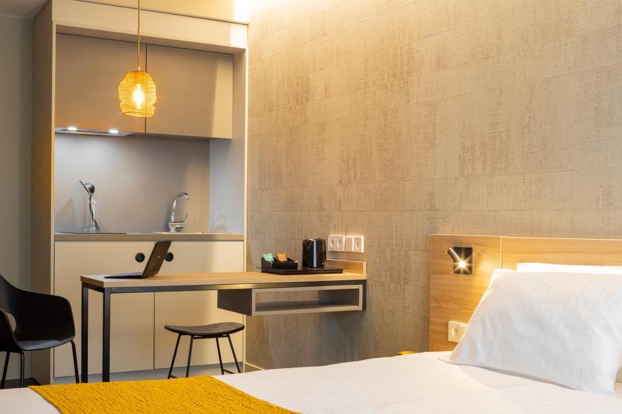 Aparthotel 37 Lodge Courbevoie Paris La Defense Экстерьер фото